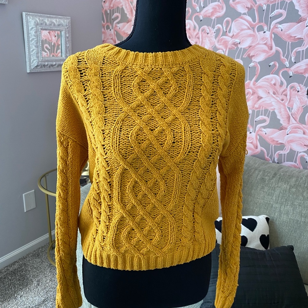 Yellow sweater size S